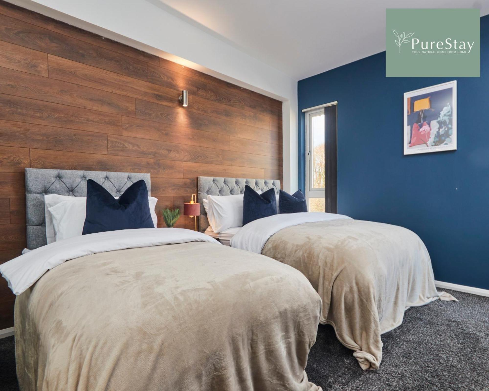 Superb House Manchester Near Etihad With Free Parking Sleeps 8 Ngoại thất bức ảnh