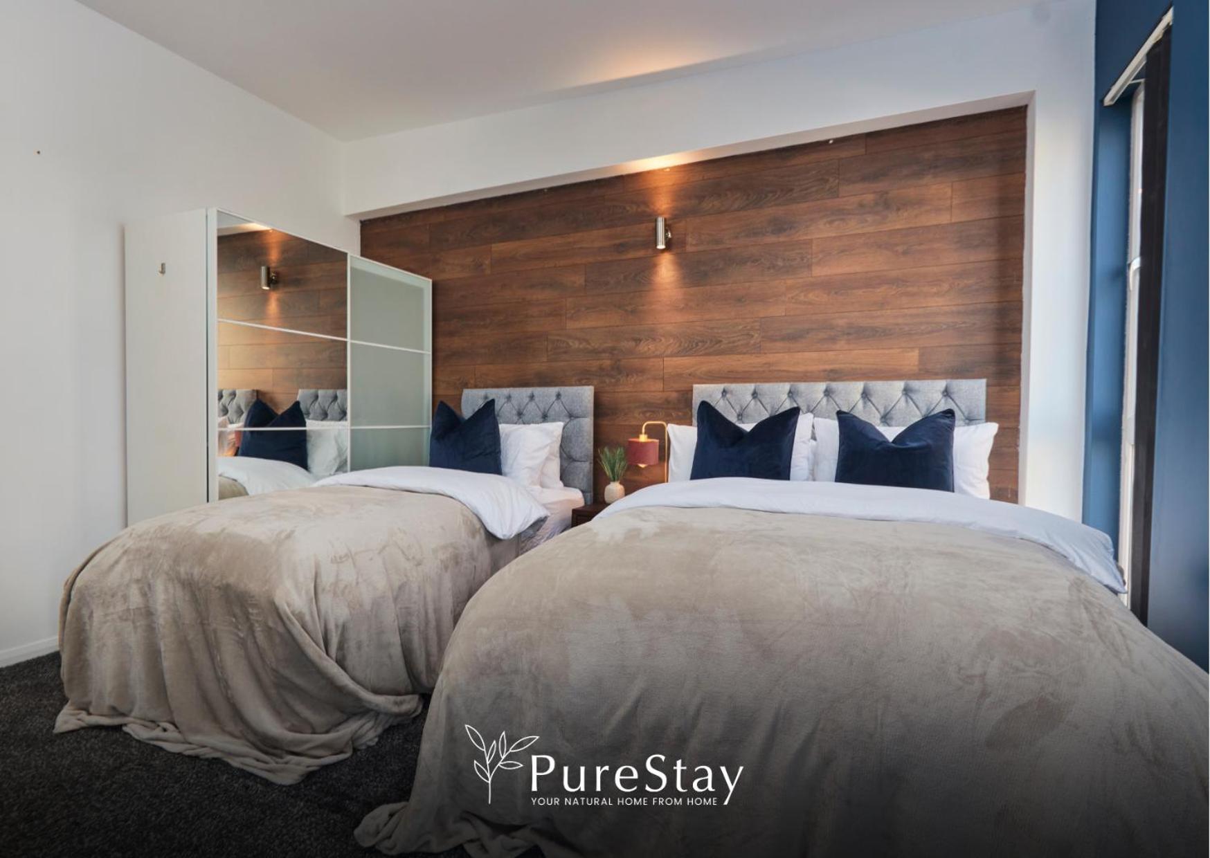 Superb House Manchester Near Etihad With Free Parking Sleeps 8 Ngoại thất bức ảnh